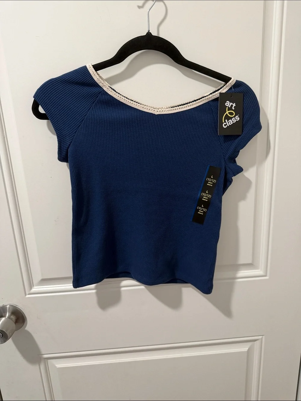 Girls 10/12 Navy Short Sleeve Top with Cream Trim NWT
